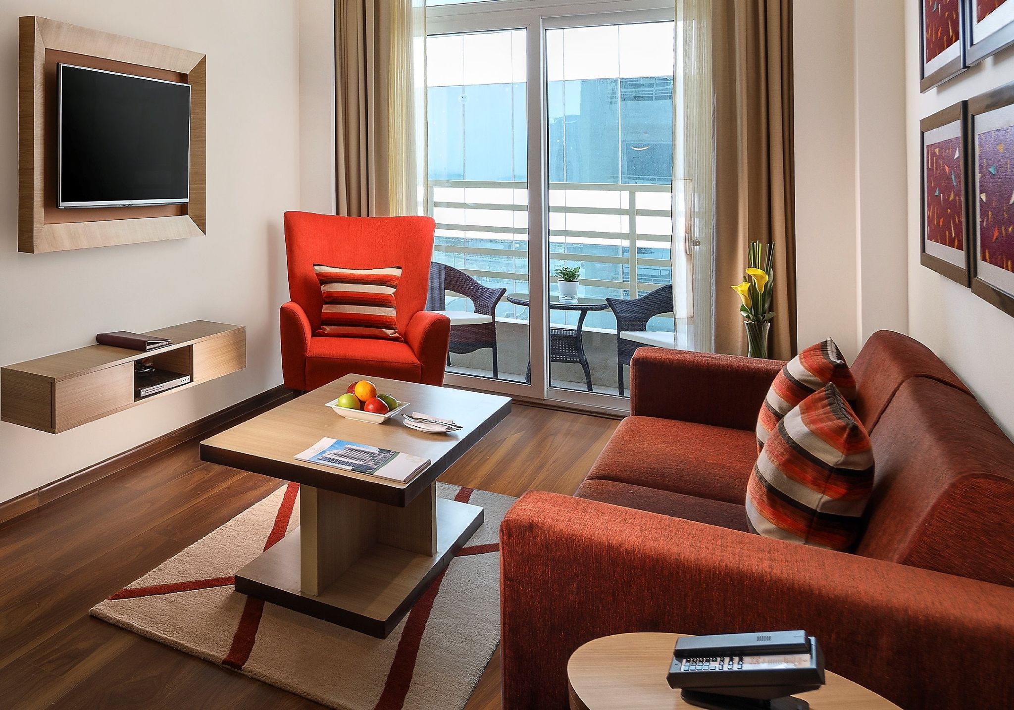 Sandal Suites  by Lemon Tree Hotels Standard Suite Twin 11