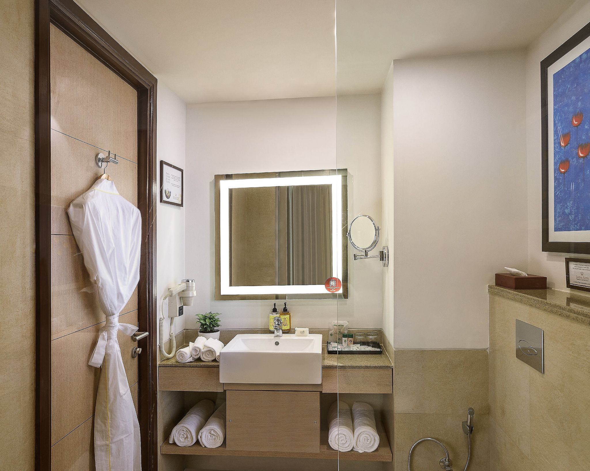 Sandal Suites  by Lemon Tree Hotels Standard Suite Twin 6