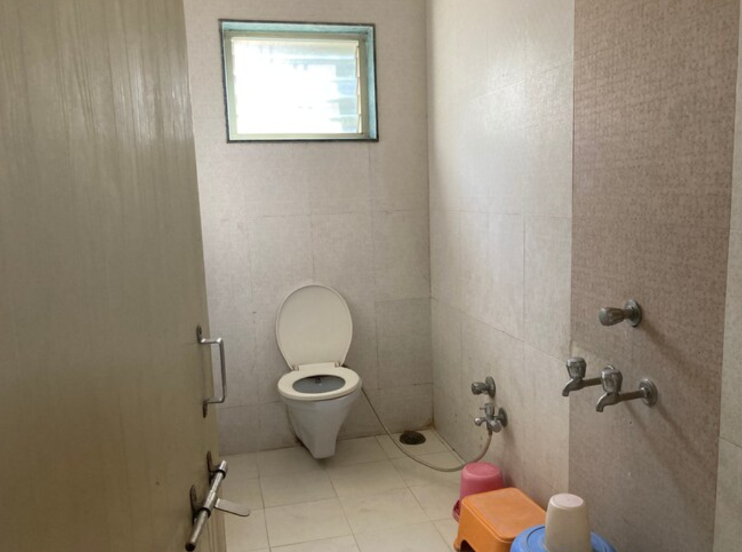 Hotel Shree Sai Vishwa Double Bed Non AC 6