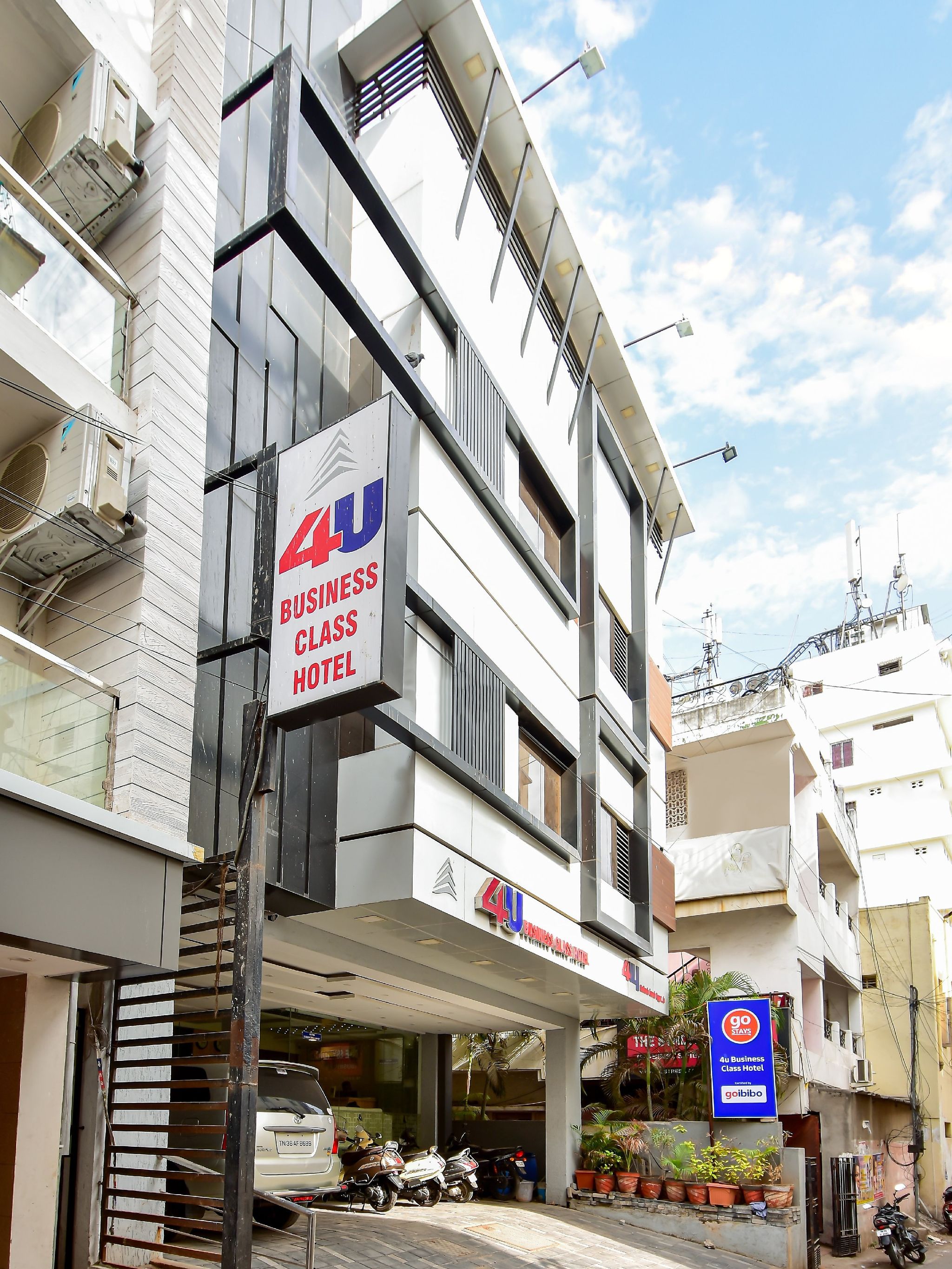 undefined 4U Business Class Hotel 2