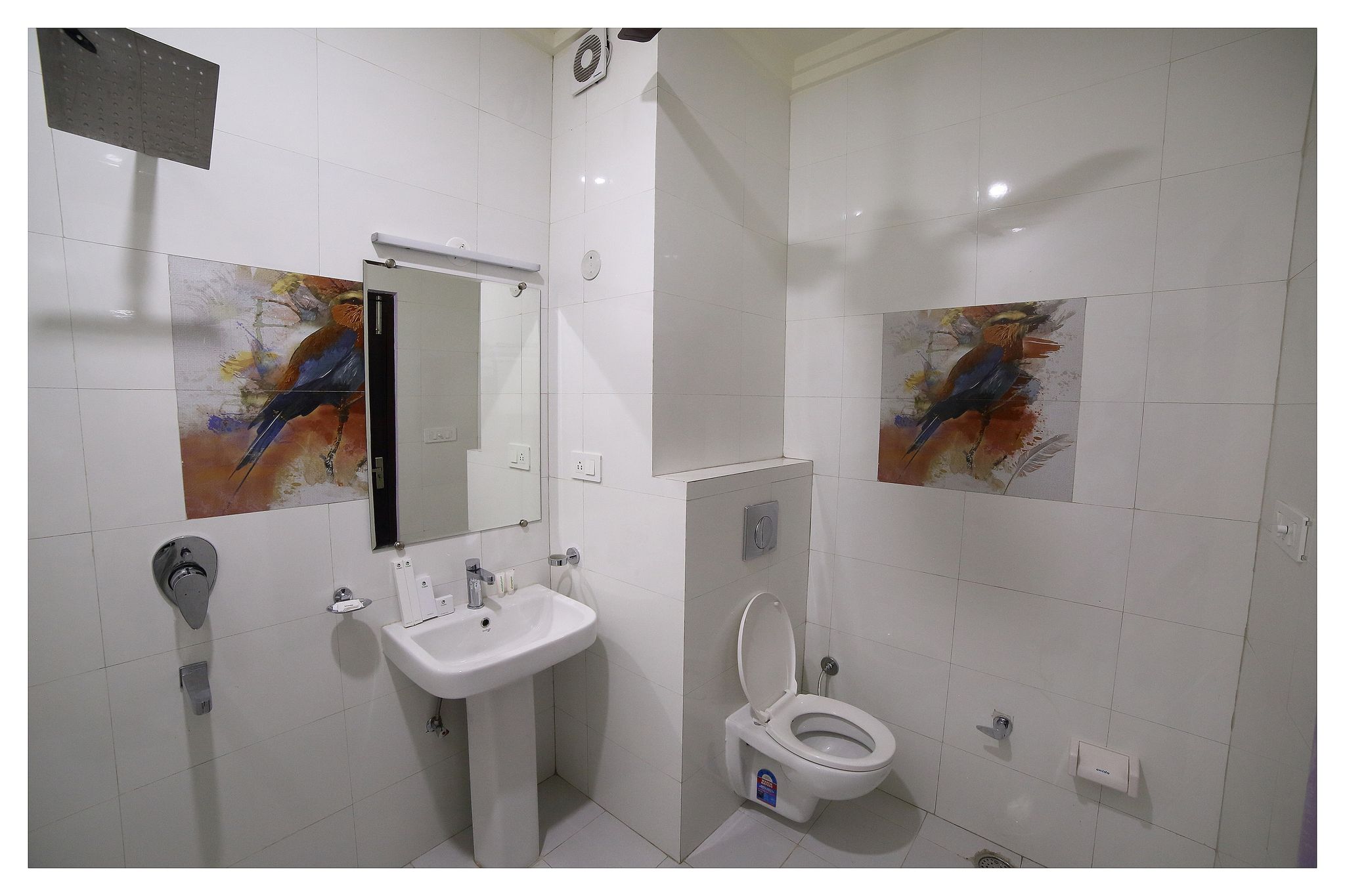 Treebo Dee Intercontinental Amritsar Standard Double Room 10