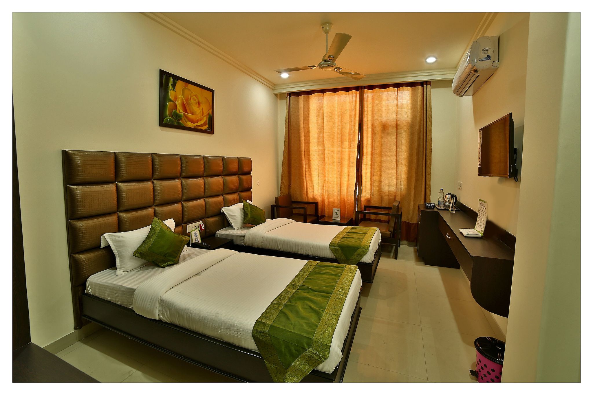 Treebo Dee Intercontinental Amritsar Standard Double Room 3