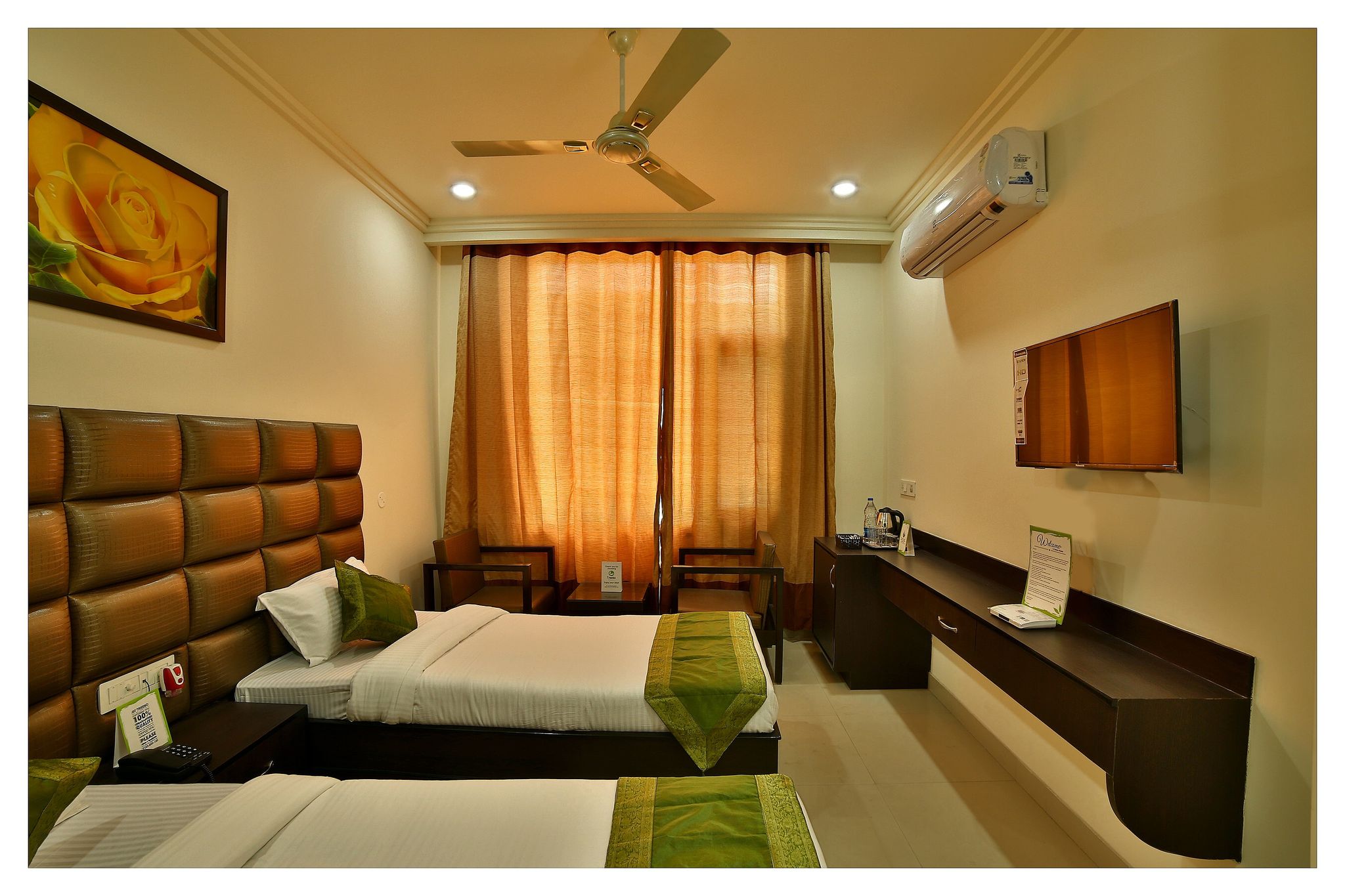 Treebo Dee Intercontinental Amritsar Standard Double Room 2