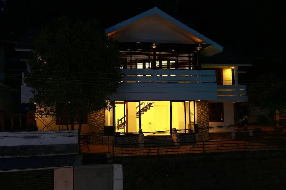 undefined Olive Periyar 8