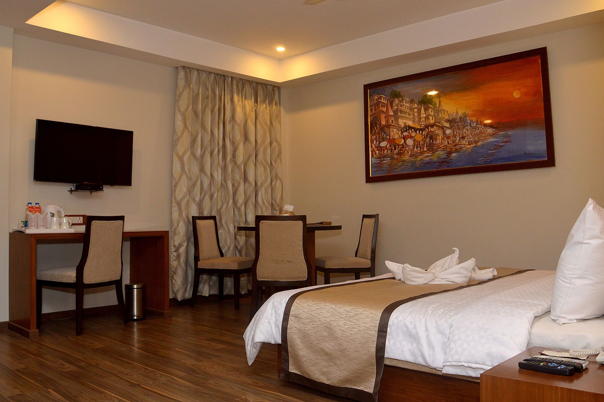 The India Benares Deluxe Double Room 5