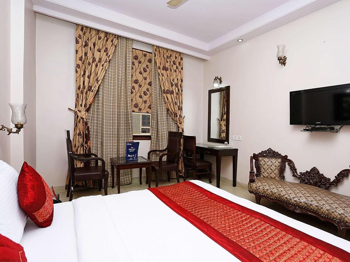 Hotel Mid Town Deluxe Room 5