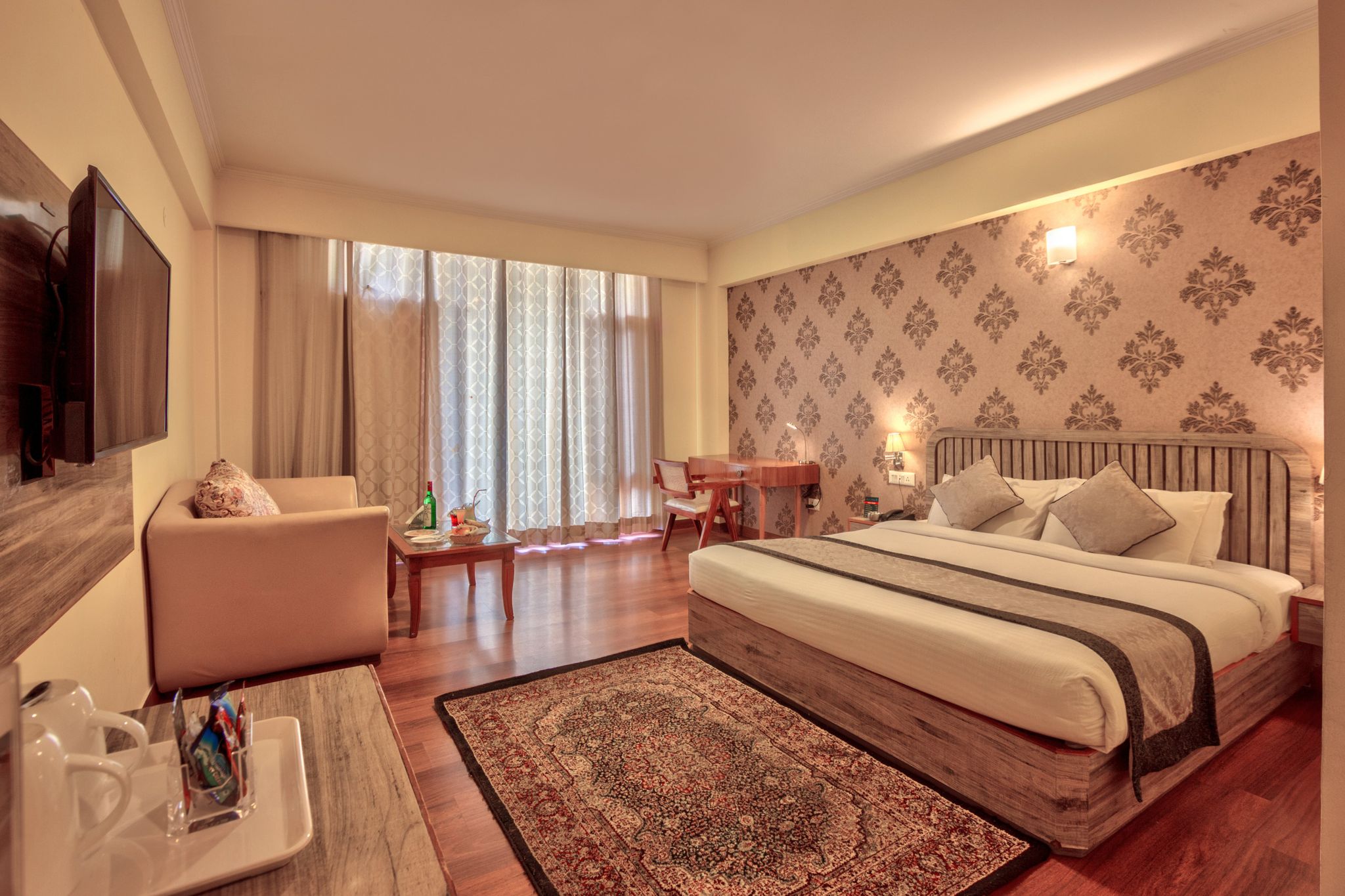 Snow Flakes Resort And Spa Centrally Heated Luxury Resort Deluxe Room with Mountain View & Private Balcony - Centrally Heated 4