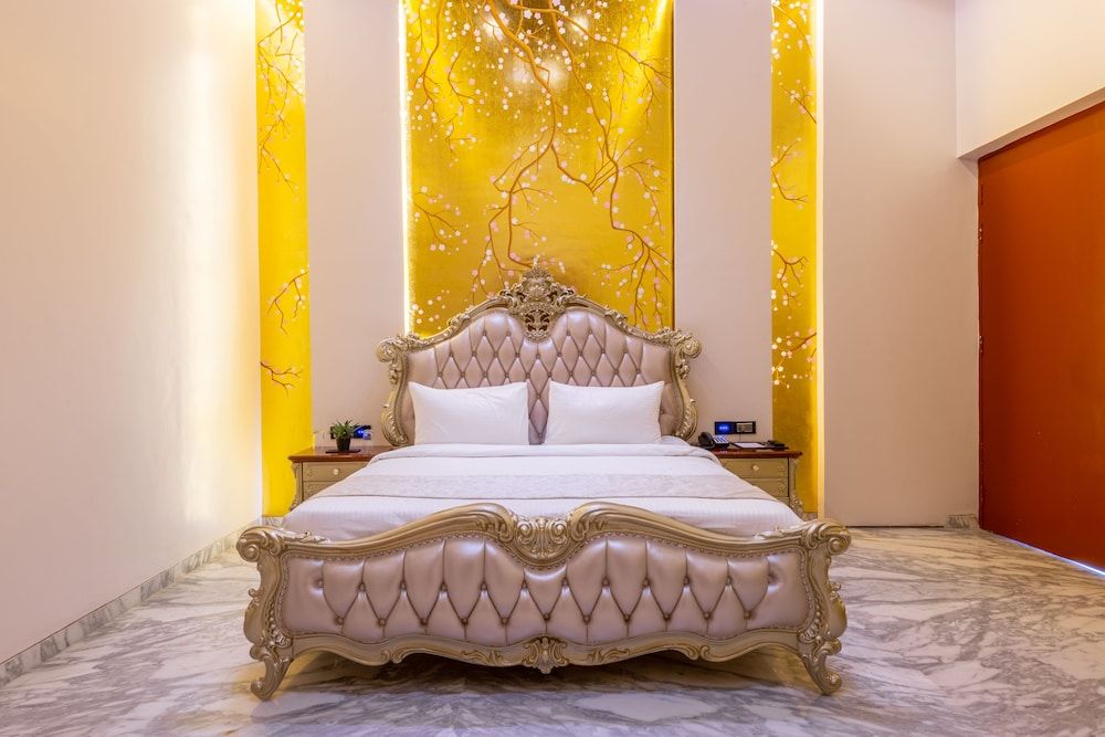 Premium Family Room