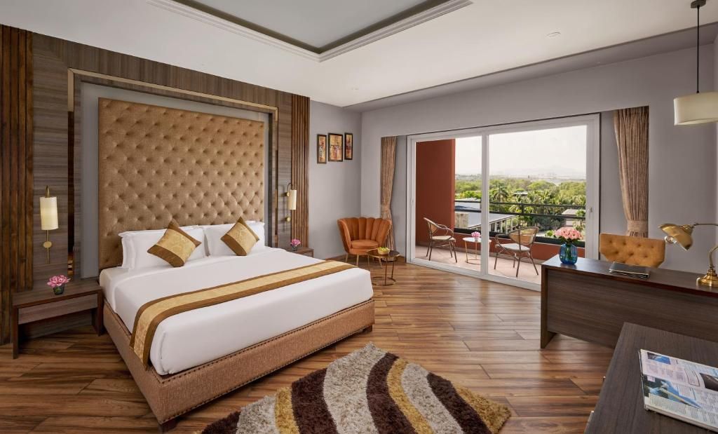 Saya Platinum Room