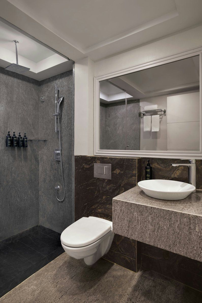 Amanora The Fern Pune, Series by Marriott Winter Green, Guest room, 1 King, City view, Balcony 2