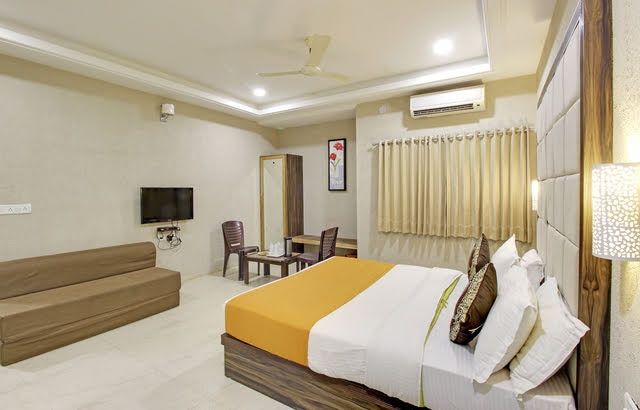 Manwar Garden Resort Deluxe AC Room 16