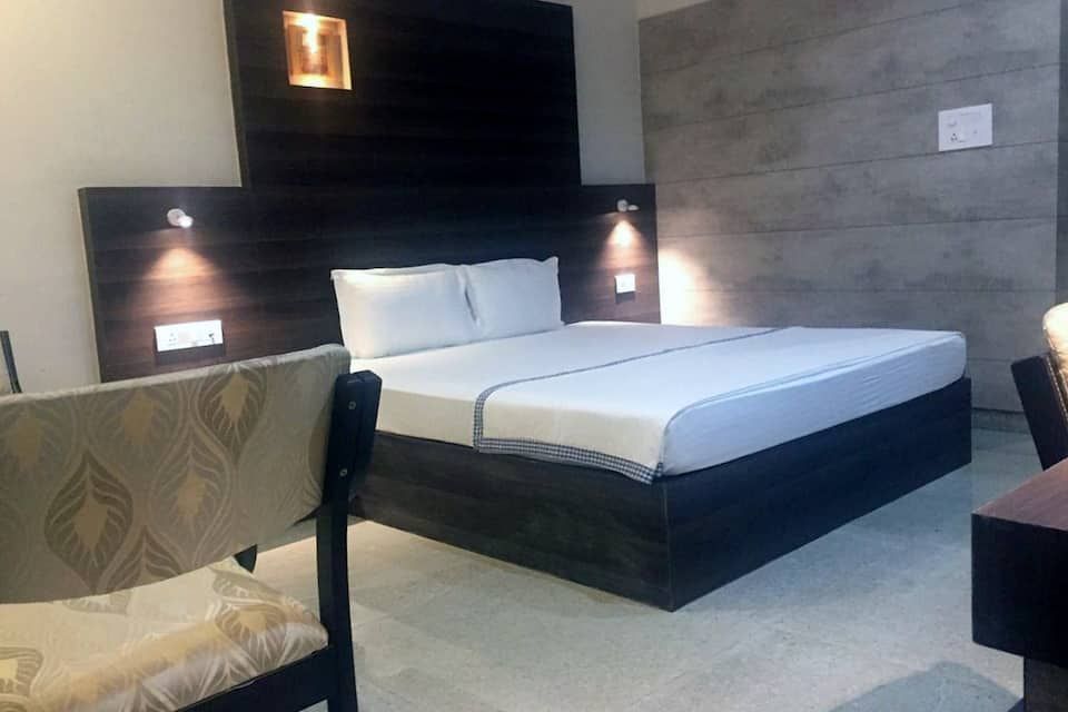 HOTEL HIGHWAY KING BEHROR Standard Double Room 4