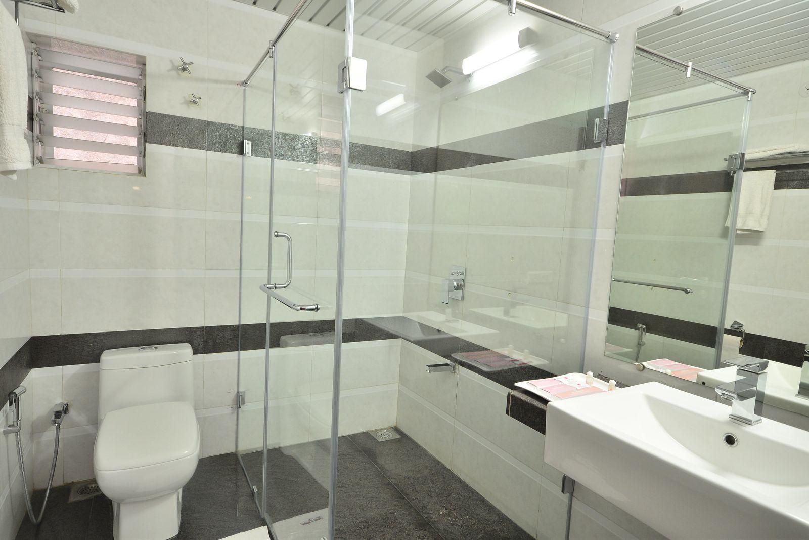 Hotel The Sentosa Comfort Room 7