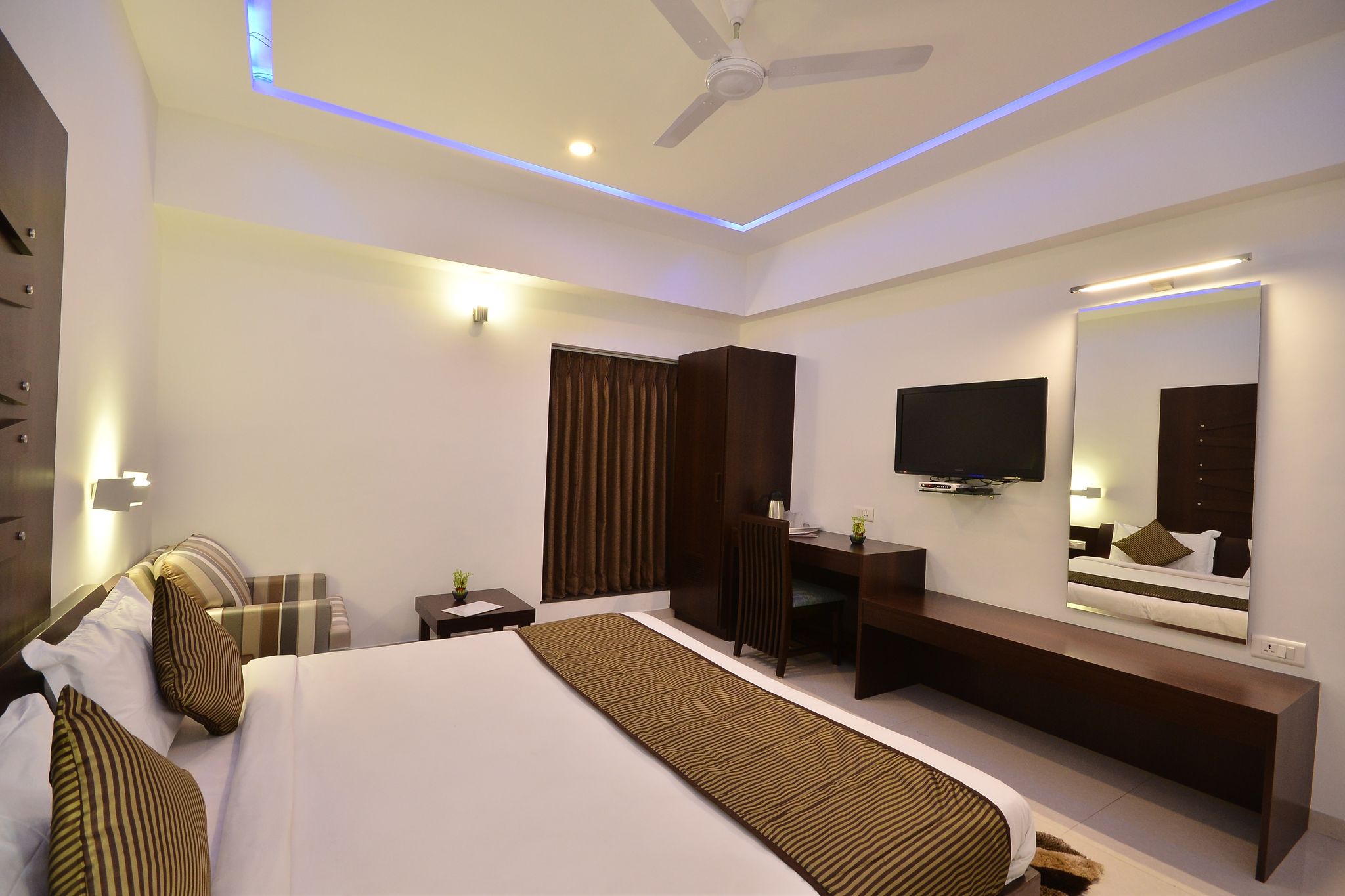 Hotel The Sentosa Comfort Room 2