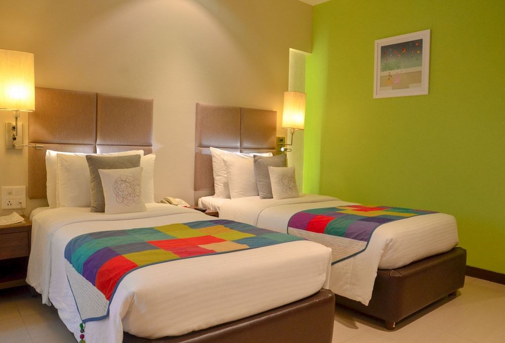 Deluxe Room, 2 Twin Beds