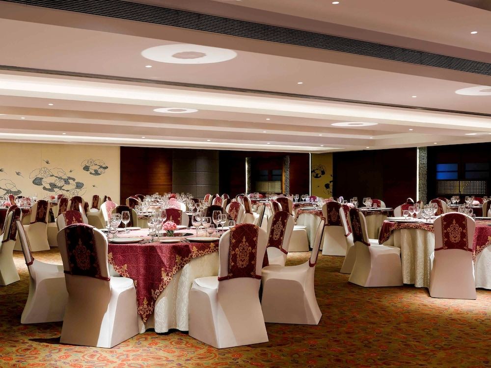 undefined Grand Mercure Vadodara Surya Palace Hotel 10