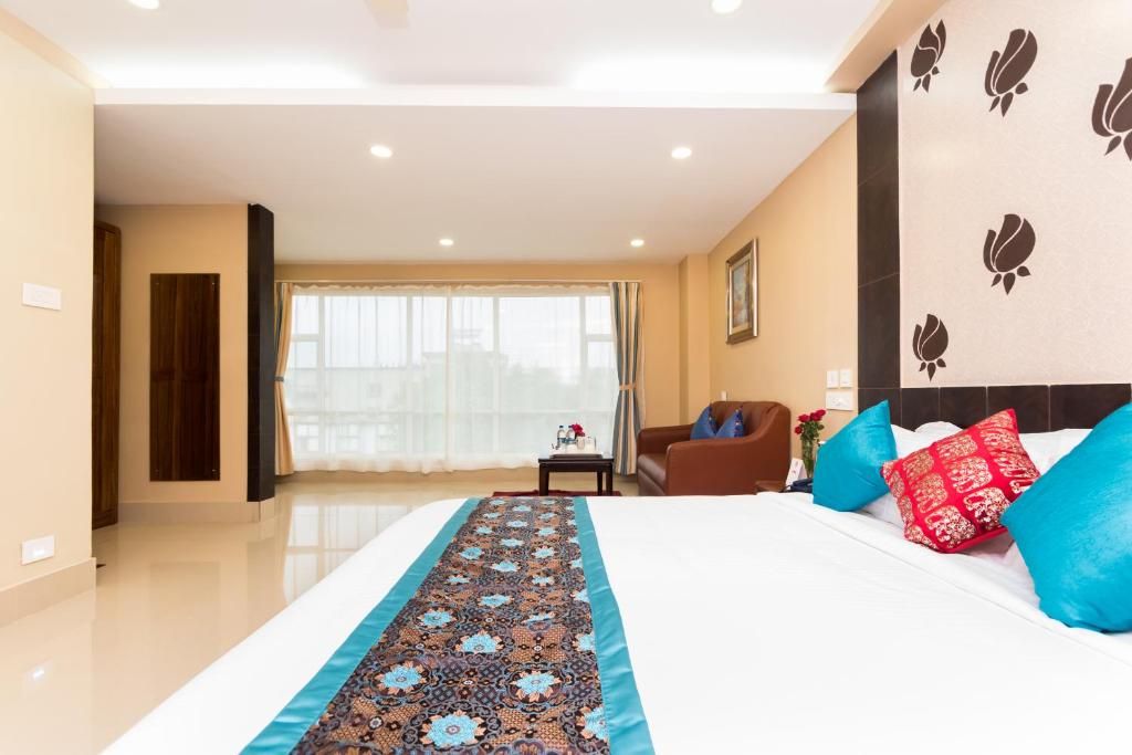 Suite with Sitting Room