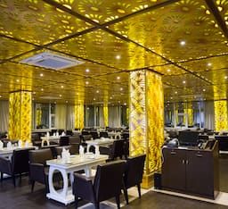 Hotel Benzz Park Vellore Deluxe Double Room 9