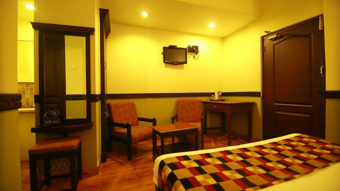 Palace Tower Double Bed Deluxe Room AC 8