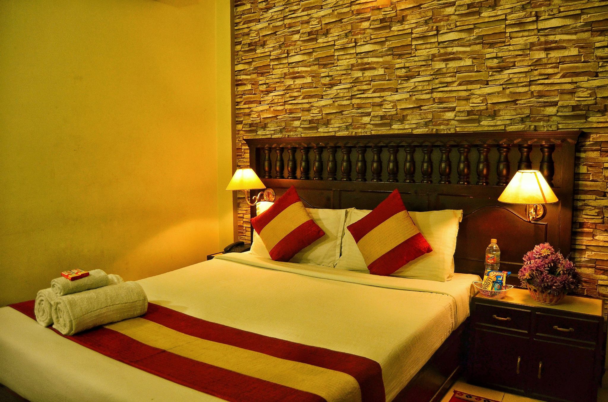 Double Bed Ordinary Room A/C