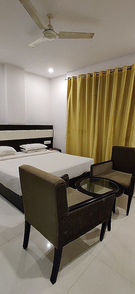 undefined Hotel Anchal Villa By YB Hotels 9