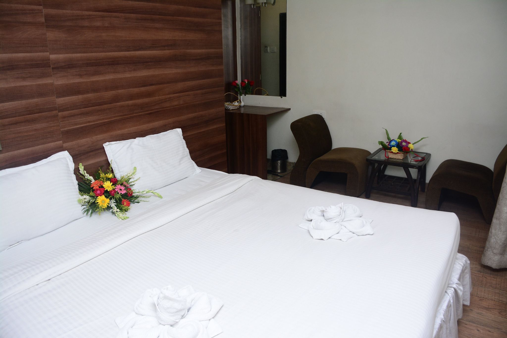 Hotel Mahendra Executive Double Room 8