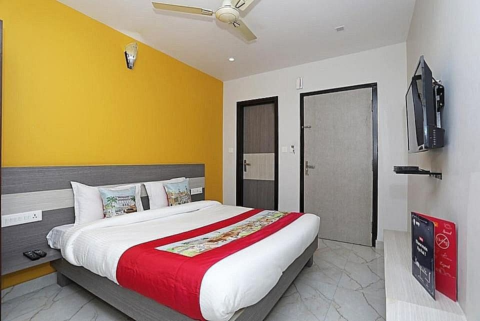 undefined Chandramouli Hotel 4