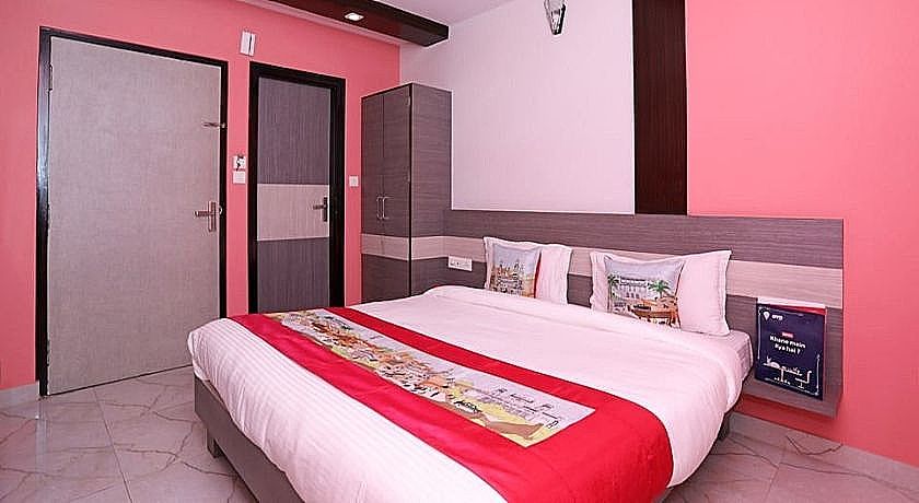 undefined Chandramouli Hotel 5
