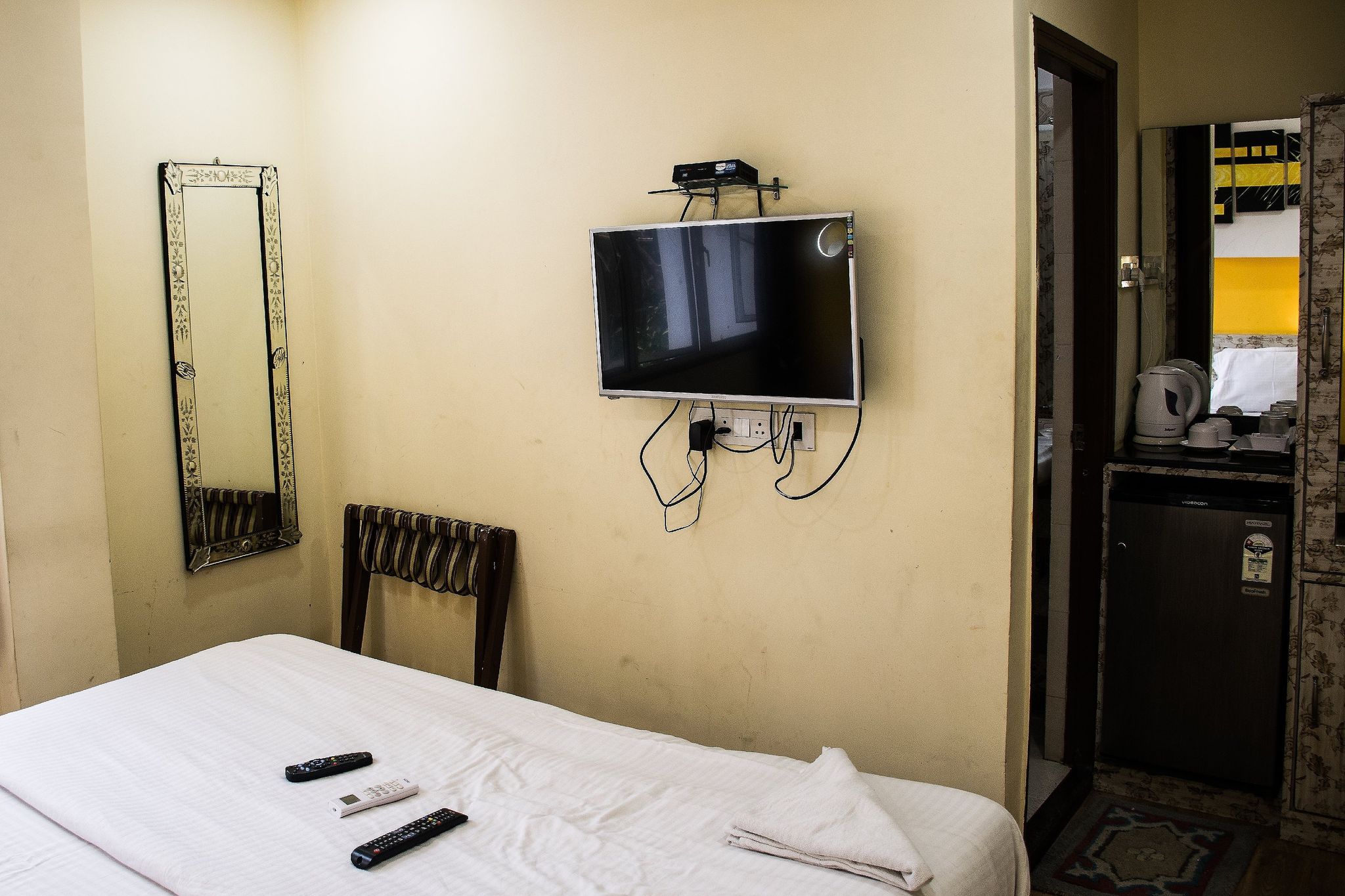 Hotel Platinum Standard Room 4th Floor (gym on 5th floor) 8