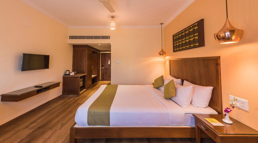 Deluxe Single Room - Flipkart - YCHS