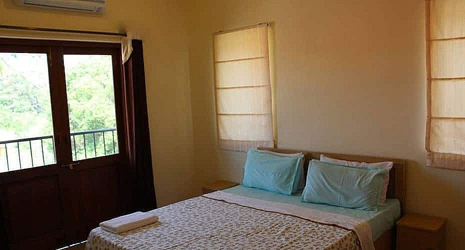 undefined Vision Greens 9