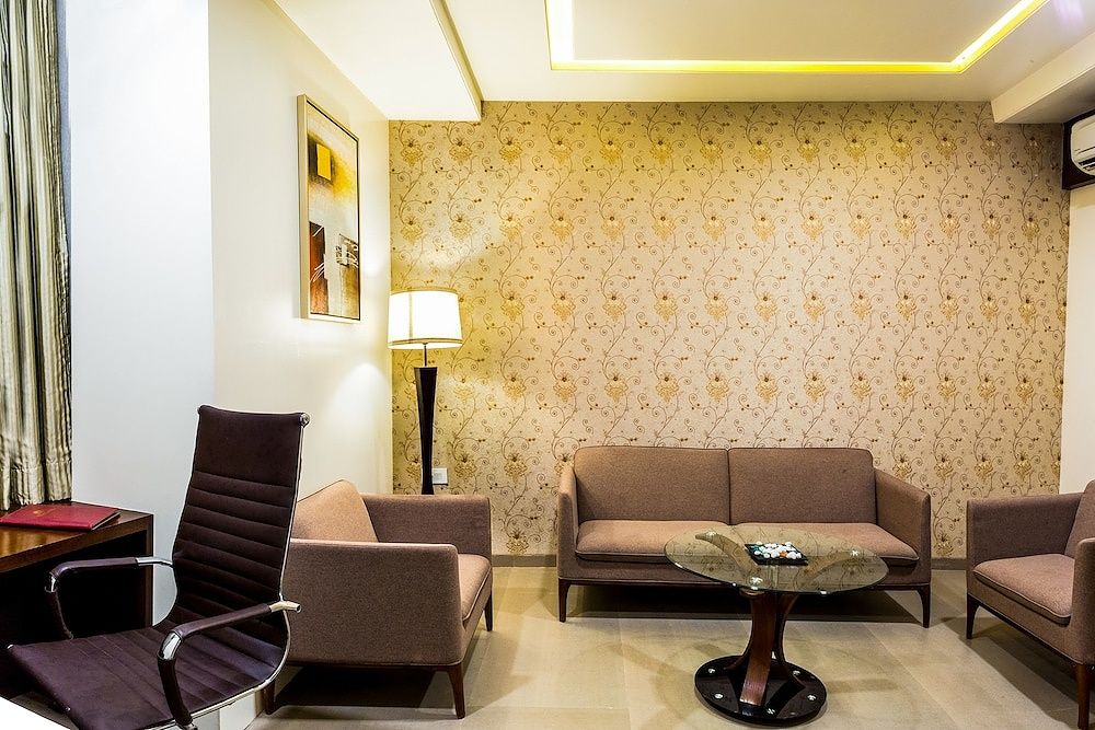 undefined Bravia Eco Hotel 4