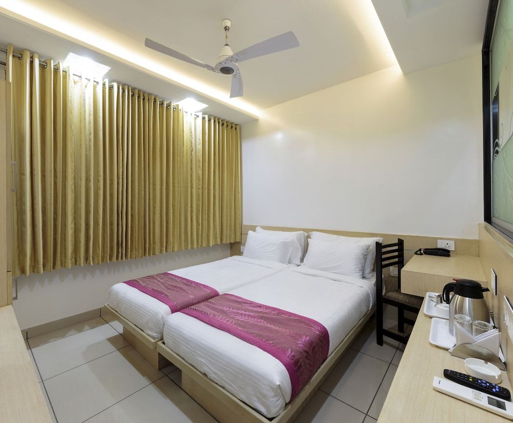 Hotel Radiant Executive AC Room  9