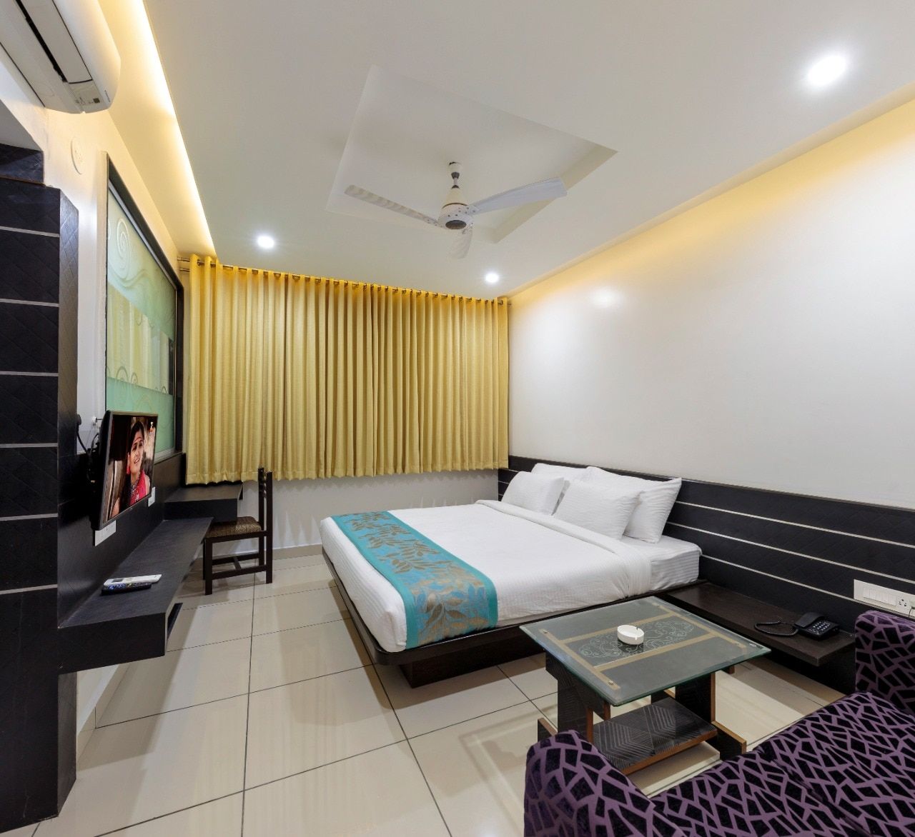 Hotel Radiant Executive AC Room  2