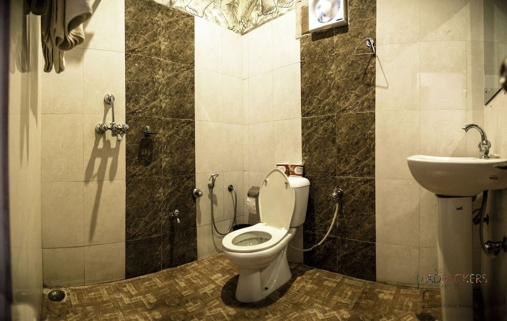 Madpackers Pushkar - Hostel Standard Double Room 4