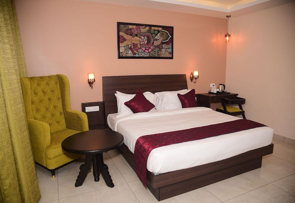 White Pearl Residency Premium Double Room 17