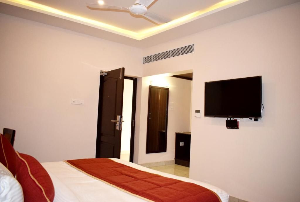 White Pearl Residency Premium Double Room 25