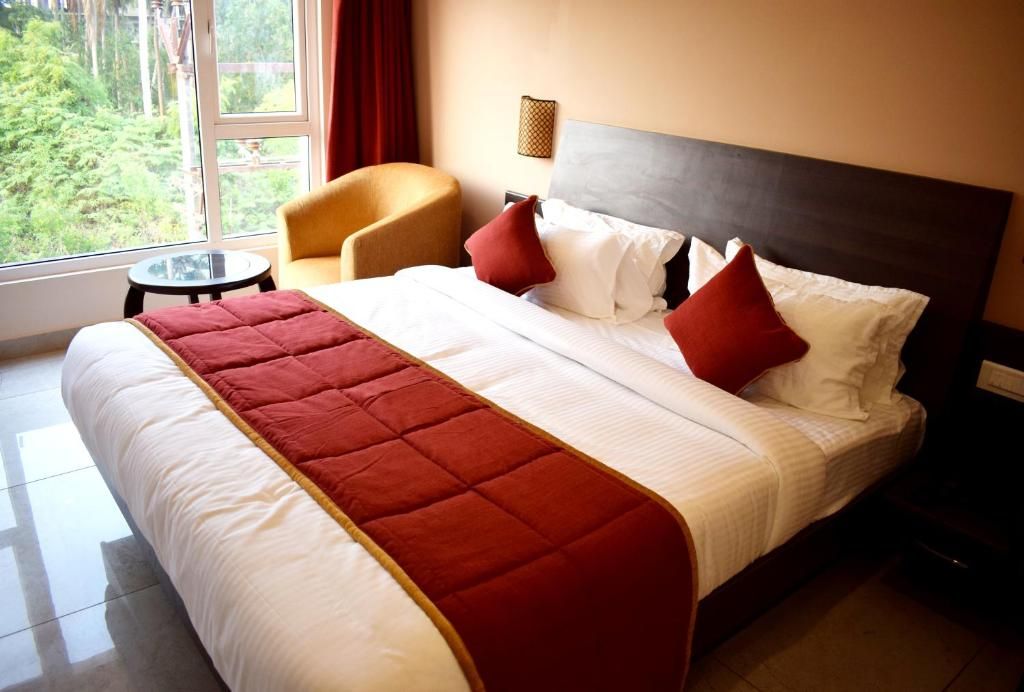 White Pearl Residency Premium Double Room 14