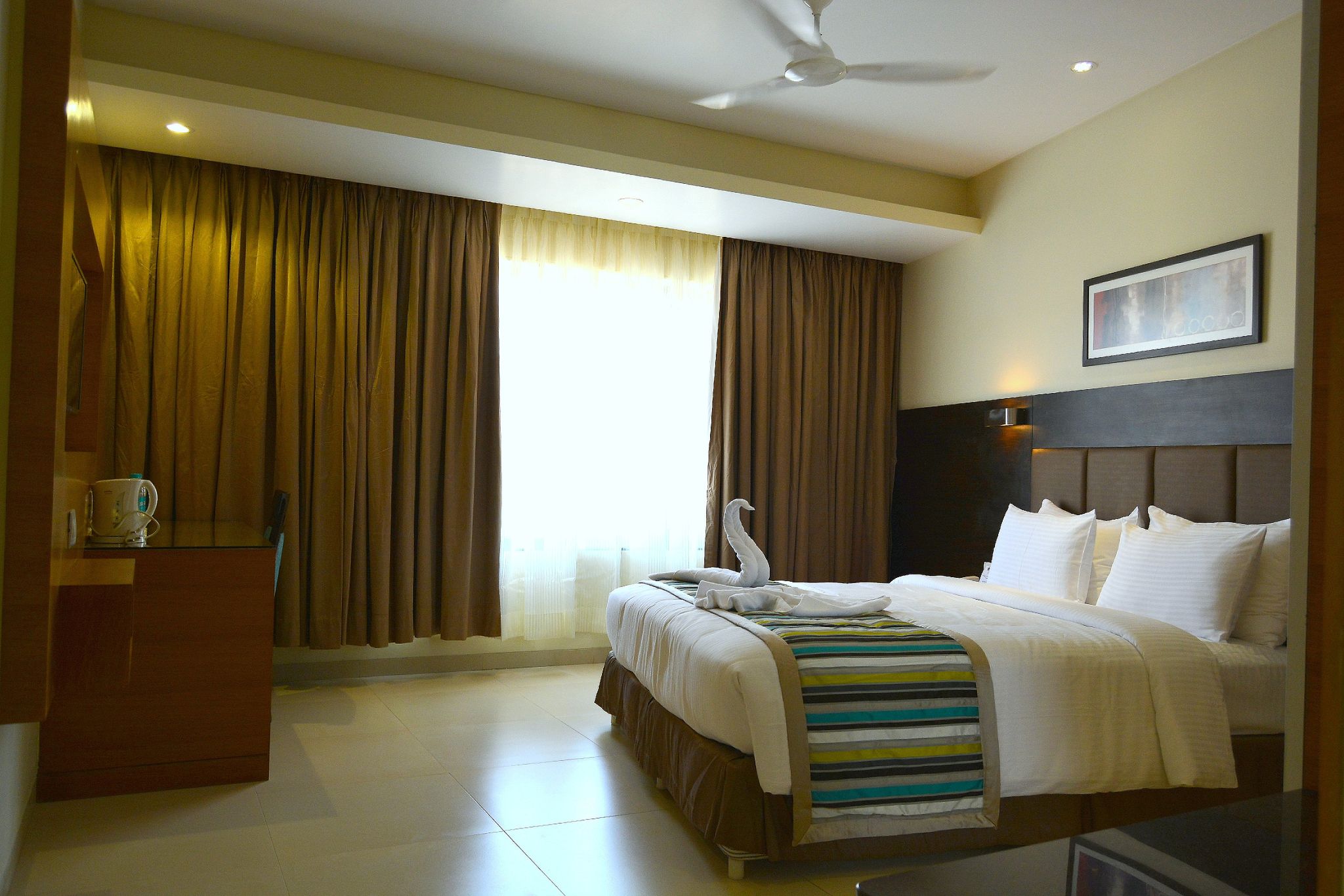 Hotel Orion Premiere Deluxe Room 5