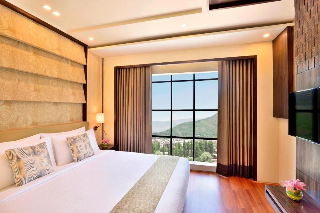 Traditional King, Guest room, 1 King