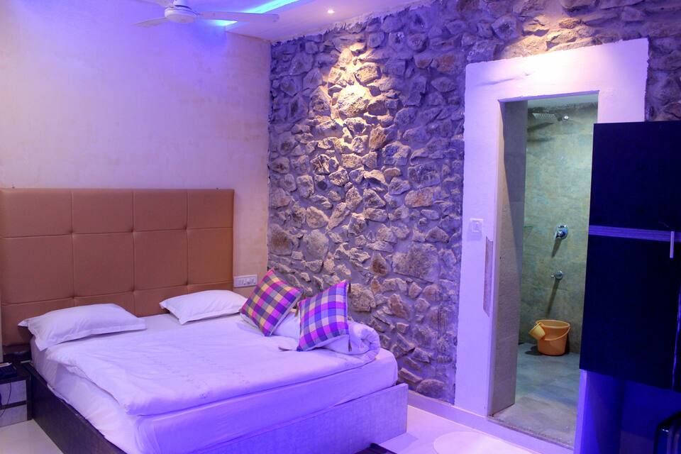 Toppers Corner-A Boutique Garden Resort Deluxe Ac Room 7