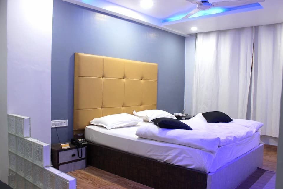 Toppers Corner-A Boutique Garden Resort Deluxe Ac Room 9