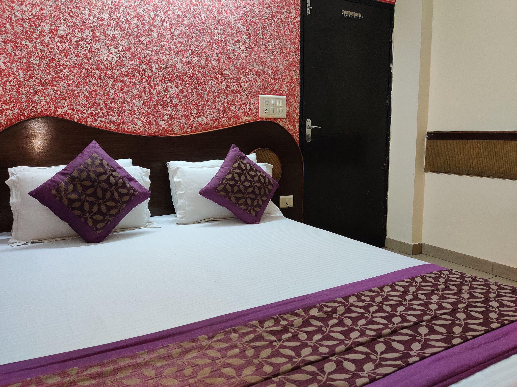 Budget Room NON AC With Free WiFi Safe and Hygiene Stay