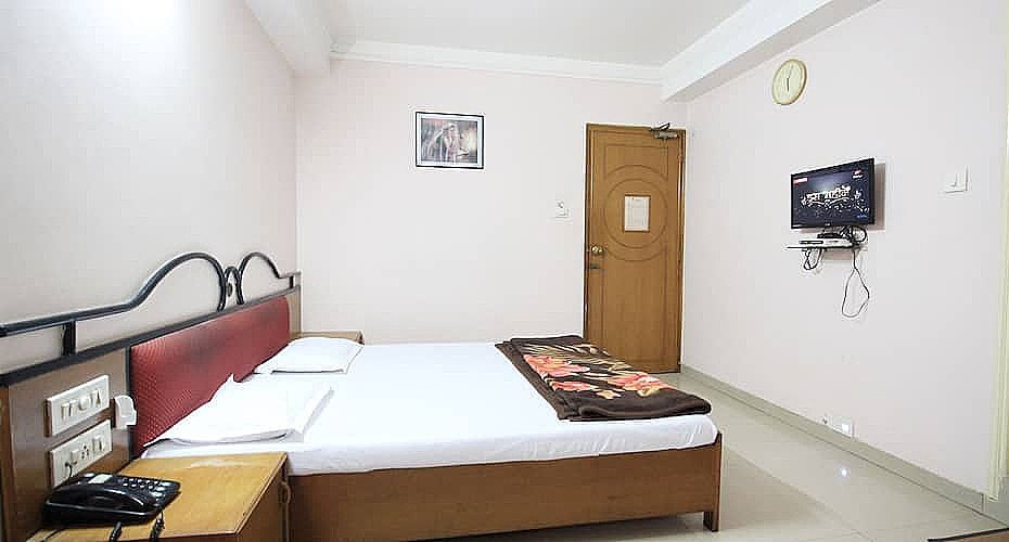 Hotel Sanmati  Standard Non Ac Room