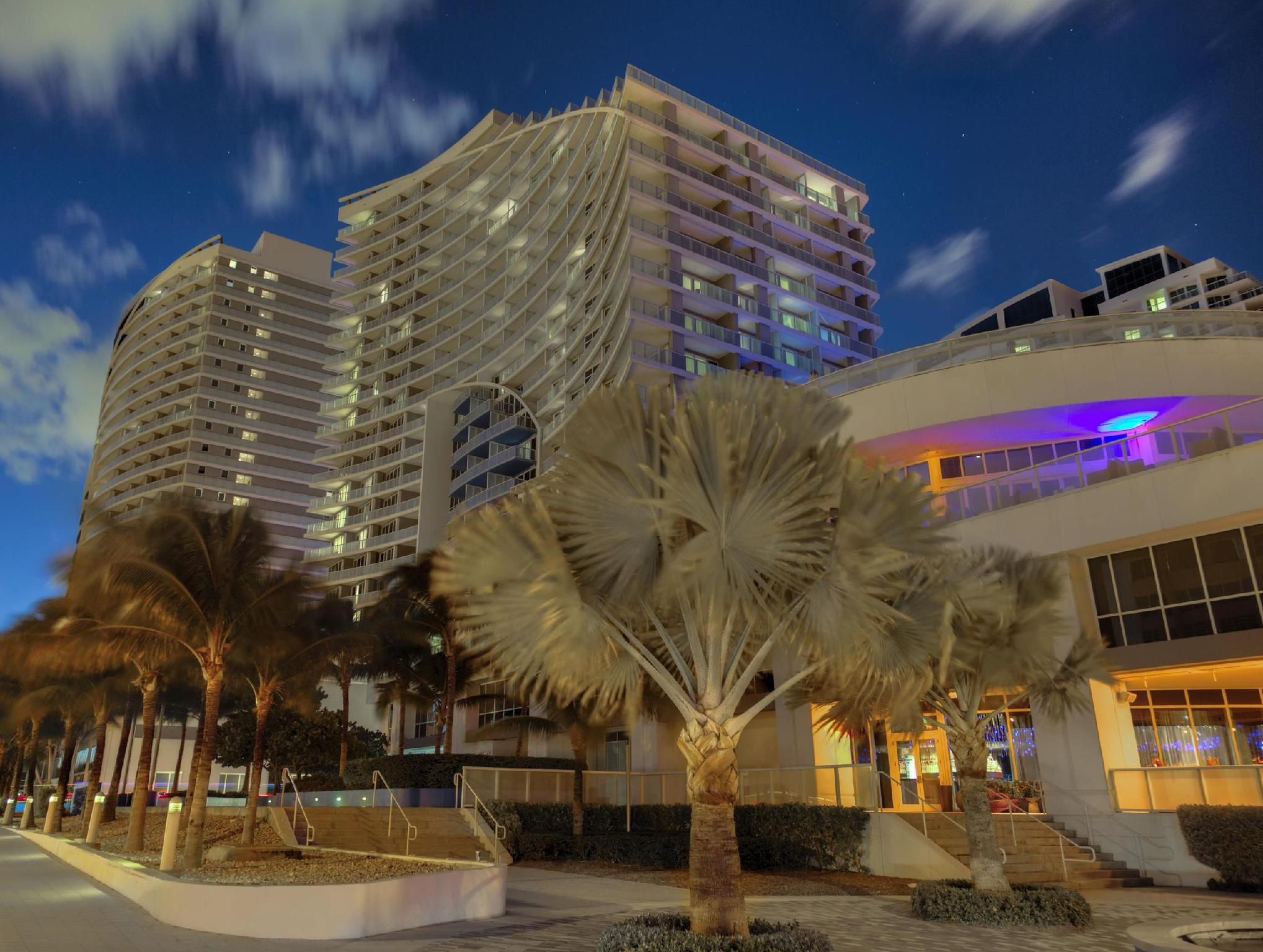 undefined W Fort Lauderdale 10