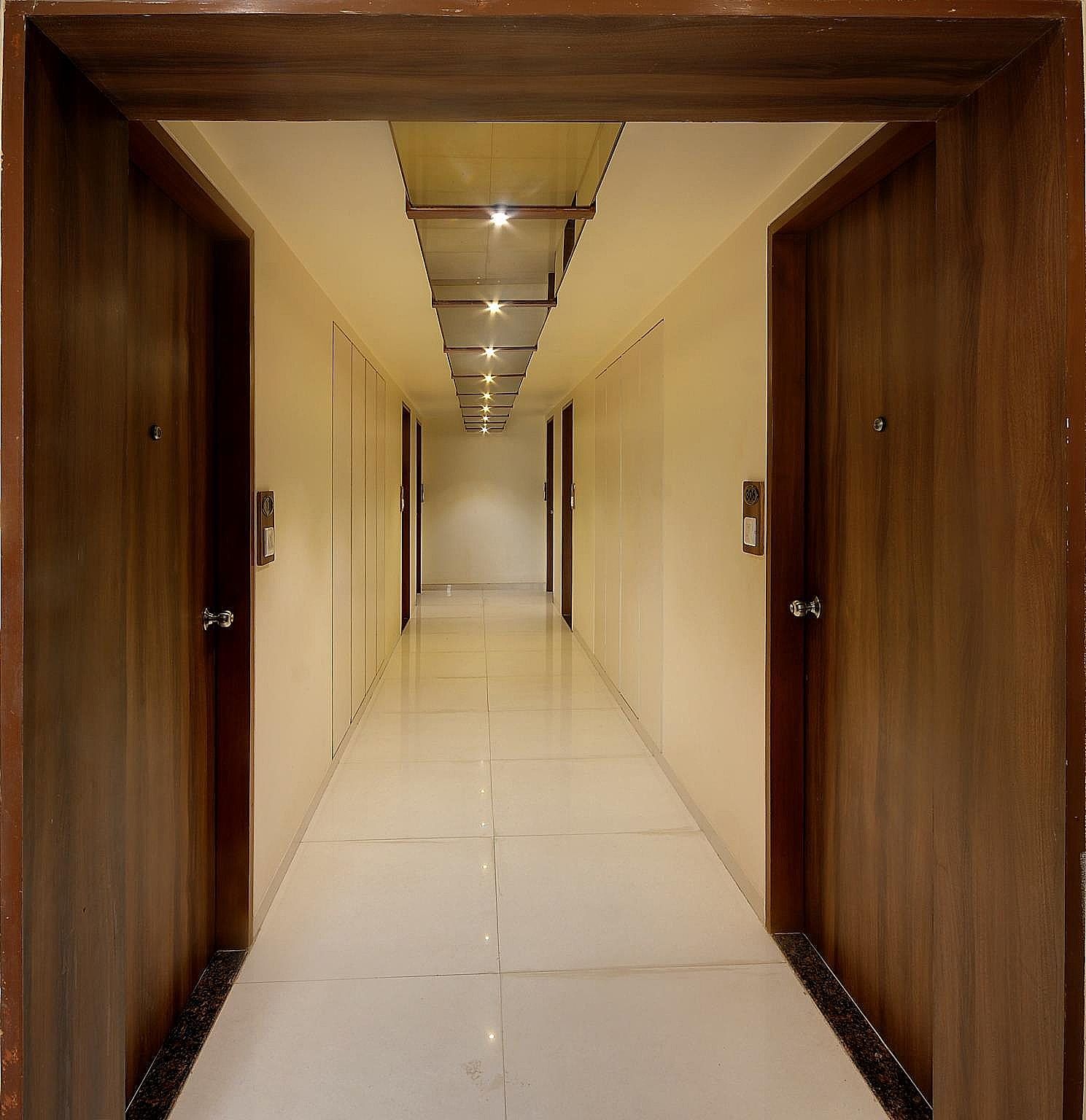 undefined Hotel Shreeji Vatika, Airport Road 4