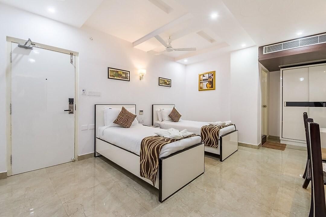 Royal Executive Room