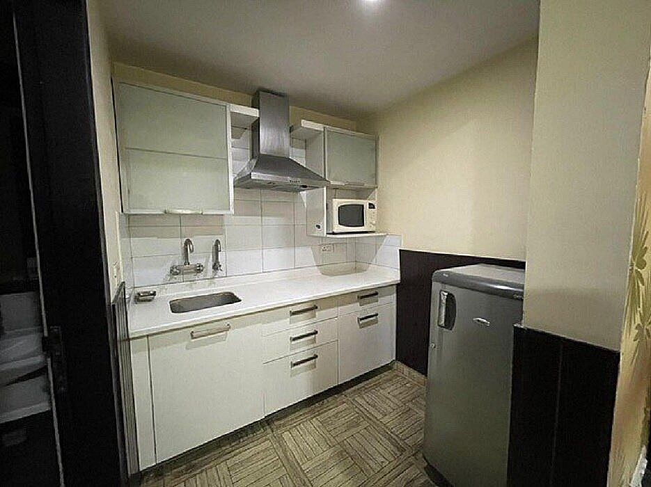 undefined Studio Apartment near Fortis Hospital @Bedchambers 3