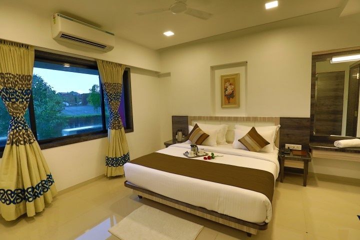 Suite Room