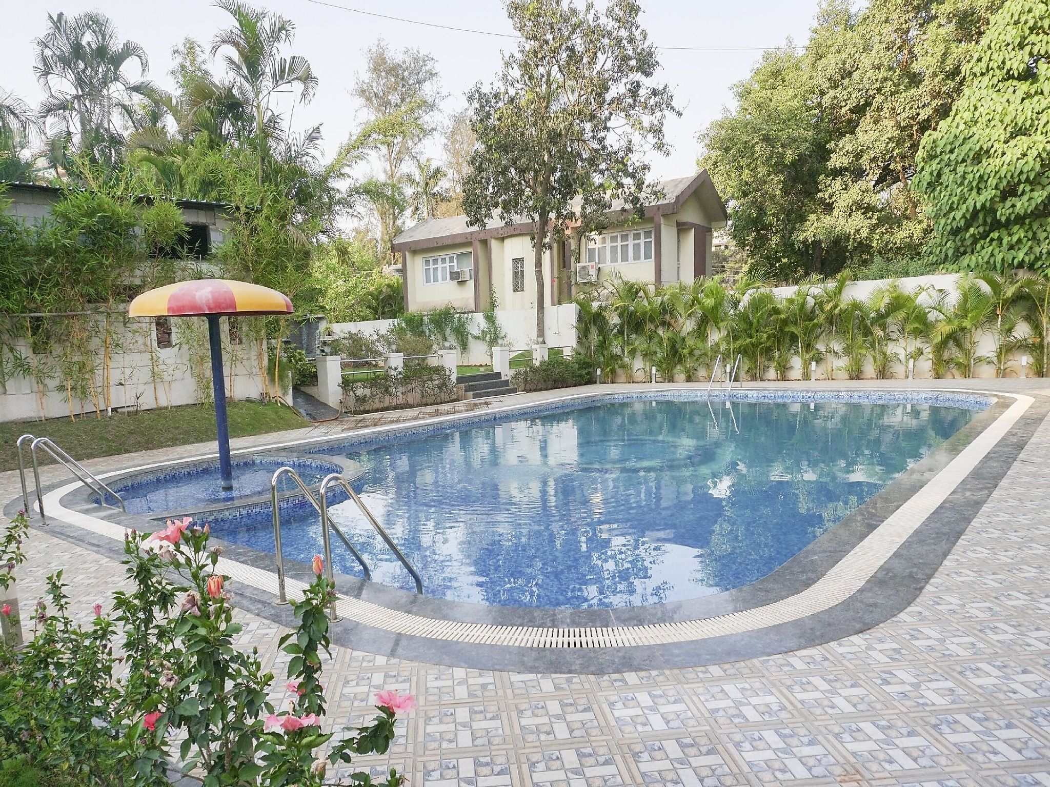 undefined Imperial Grande Resort 5